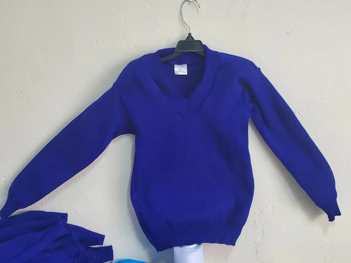 V-Neck School Sweater — Long Sleeve (Plain)